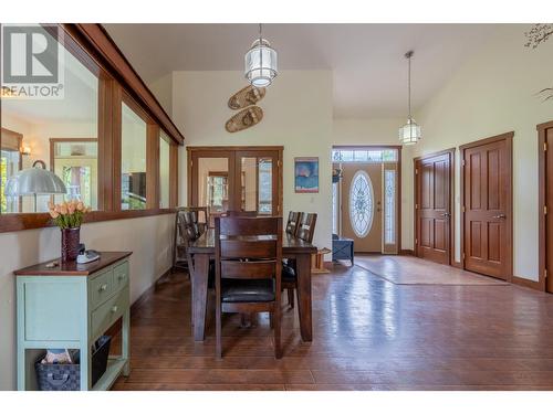 250 1St Avenue, Christina Lake, BC - Indoor Photo Showing Dining Room