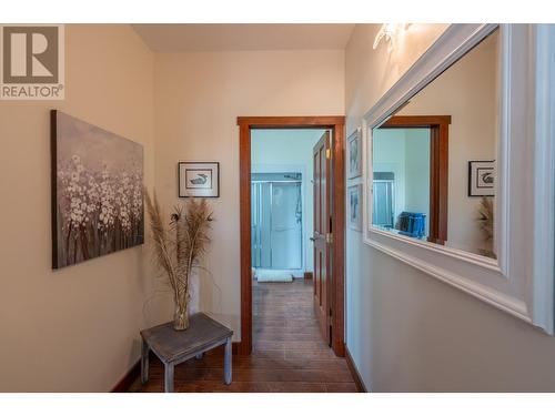 250 1St Avenue, Christina Lake, BC - Indoor Photo Showing Other Room