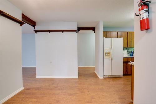 219-3020 Allenby Way, Vernon, BC - Indoor Photo Showing Other Room