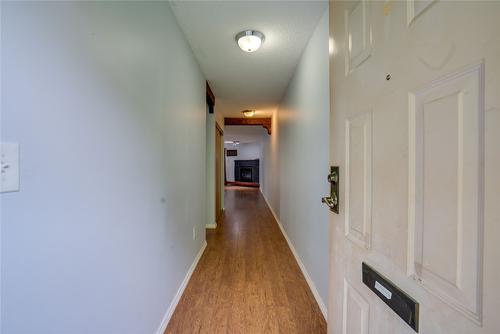 219-3020 Allenby Way, Vernon, BC - Indoor Photo Showing Other Room