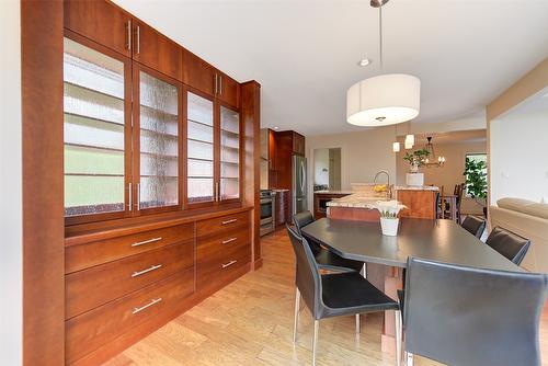 1577 Klein Road, West Kelowna, BC - Indoor Photo Showing Dining Room