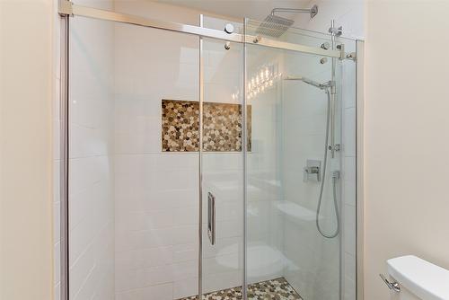 1577 Klein Road, West Kelowna, BC - Indoor Photo Showing Bathroom