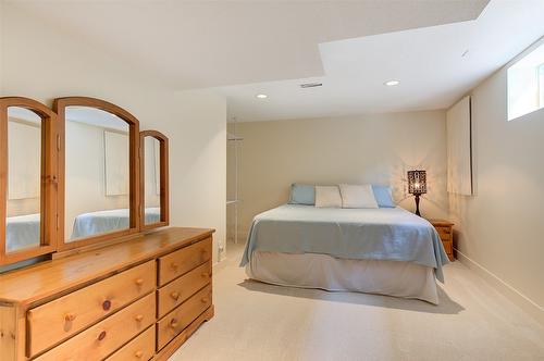 1577 Klein Road, West Kelowna, BC - Indoor Photo Showing Bedroom