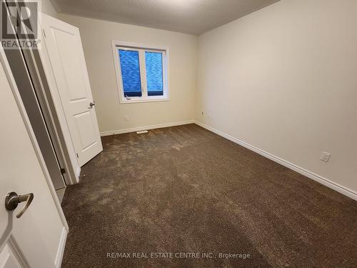 95 Sun Valley Avenue, Wasaga Beach, ON - Indoor Photo Showing Other Room