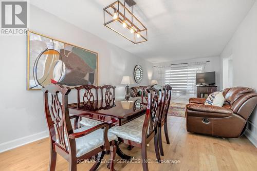 95 Kerr Boulevard, New Tecumseth, ON - Indoor Photo Showing Dining Room