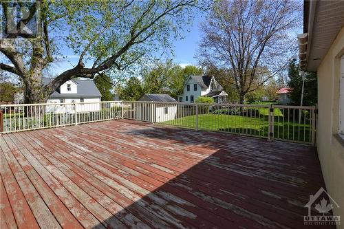 2527 Old Montreal Road, Cumberland, ON - Outdoor With Deck Patio Veranda With Exterior