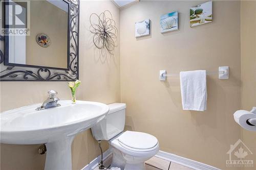 101 Picasso Drive, Ottawa, ON - Indoor Photo Showing Bathroom