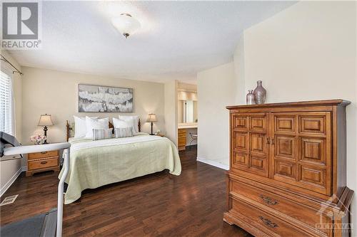 101 Picasso Drive, Ottawa, ON - Indoor Photo Showing Bedroom