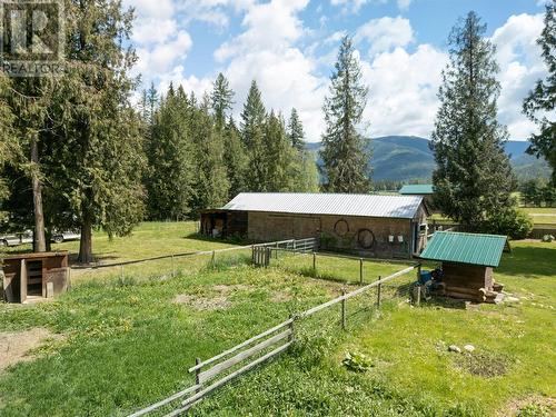 28 Begbie Road, Cherryville, BC - Outdoor