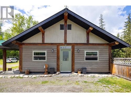 28 Begbie Road, Cherryville, BC - Outdoor With Exterior