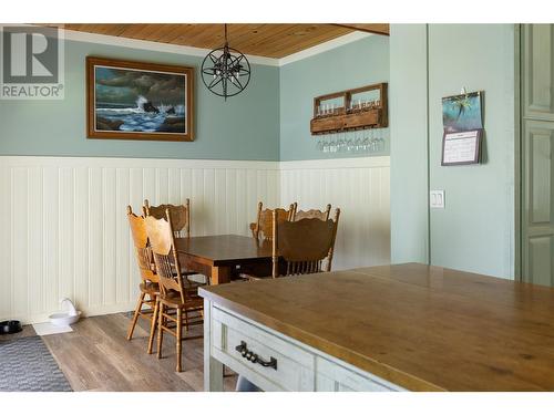 28 Begbie Road, Cherryville, BC - Indoor Photo Showing Dining Room