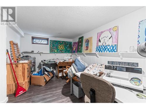 2451 Okanagan Street, Armstrong, BC - Indoor