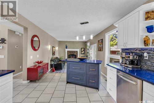 470 Pinehouse Drive, Saskatoon, SK - Indoor Photo Showing Kitchen