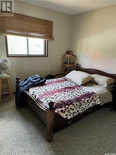 4014 Taylor Street E, Saskatoon, SK - Indoor Photo Showing Bedroom