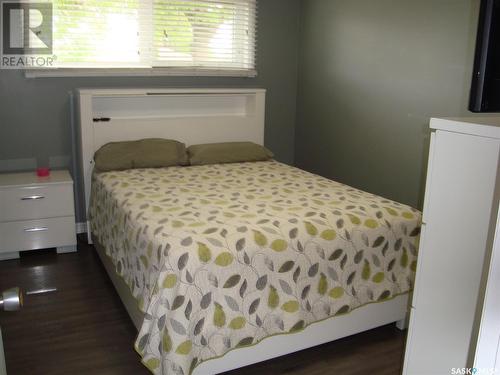 1671 Winnie Street, Swift Current, SK - Indoor Photo Showing Bedroom