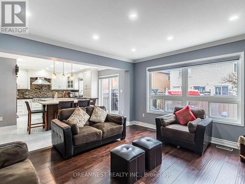 1204 Field Drive, Milton, ON - Indoor Photo Showing Living Room