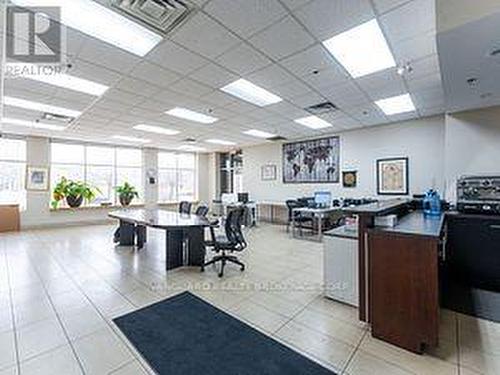 894 Edgeley Boulevard, Vaughan (Concord), ON 