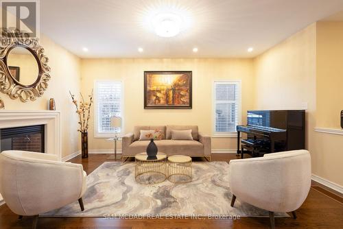 5300 Snowbird Court, Mississauga, ON - Indoor Photo Showing Living Room With Fireplace