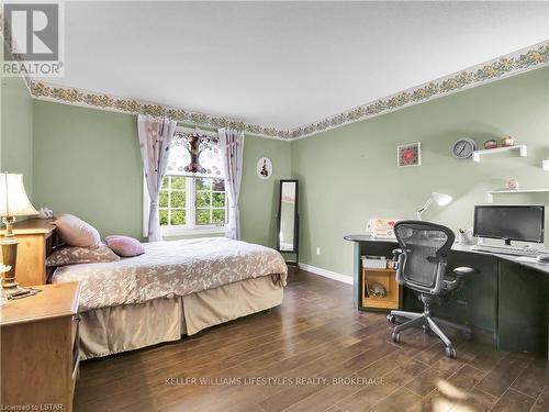 167 Doon Drive, London, ON - Indoor Photo Showing Bedroom