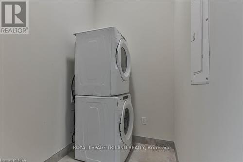 Imported from itso - 706 - 1600 Hyde Park Road, London, ON - Indoor Photo Showing Laundry Room