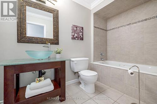 839 Merritt Drive, Milton, ON - Indoor Photo Showing Bathroom