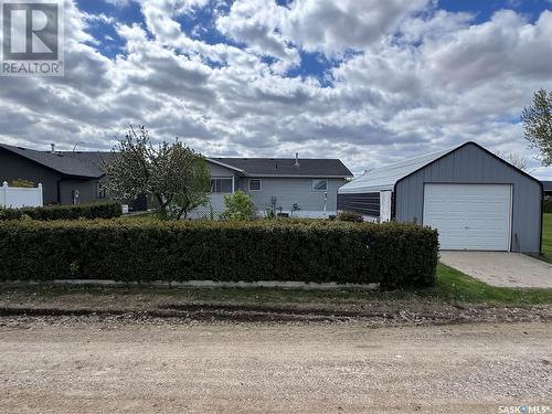 128 Cameron Crescent, Watson, SK - Outdoor