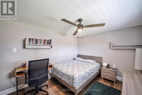 5 Elrose Road, Brampton, ON - Indoor Photo Showing Bedroom