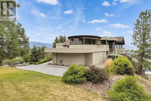 828 Mount Royal Drive, Kelowna, BC - Outdoor