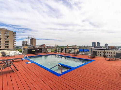 Piscine - 209-825 Boul. René-Lévesque E., Montréal (Ville-Marie), QC - Outdoor With View