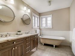 Ensuite bathroom - 