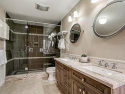 Ensuite bathroom - 