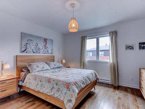 Chambre Ã  coucher principale - 3464 Rue Des Stellaires, Longueuil (Le Vieux-Longueuil), QC - Indoor Photo Showing Bedroom