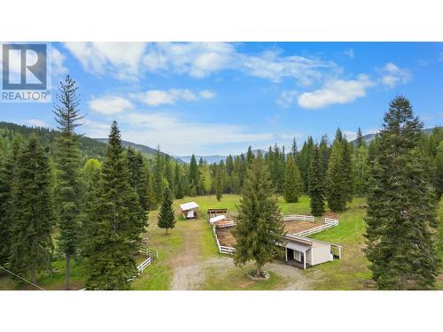 7960 3 Highway, Yahk, BC - Outdoor With View