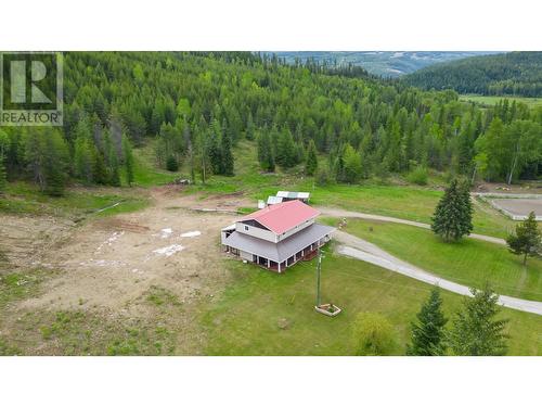 7960 3 Highway, Yahk, BC - Outdoor With View