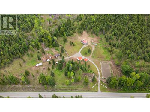 7960 3 Highway, Yahk, BC -  With View