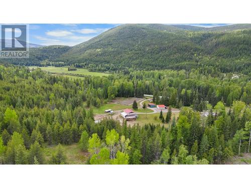 7960 3 Highway, Yahk, BC - Outdoor With View