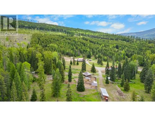 7960 3 Highway, Yahk, BC - Outdoor With View