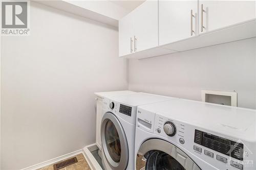 Laundry Room (3rd Level) - 122 Lanark Avenue, Ottawa, ON - Indoor Photo Showing Laundry Room
