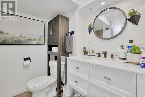 3990 Myrtle, Windsor, ON - Indoor Photo Showing Bathroom