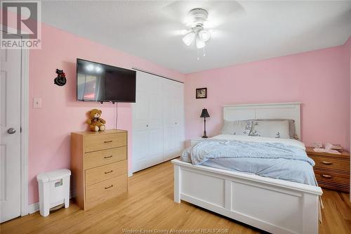 3990 Myrtle, Windsor, ON - Indoor Photo Showing Bedroom