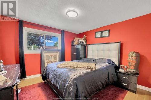 3990 Myrtle, Windsor, ON - Indoor Photo Showing Bedroom