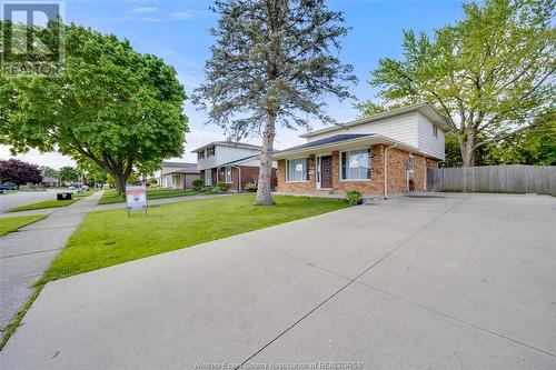 236 Michener, Chatham, ON - Outdoor With Facade