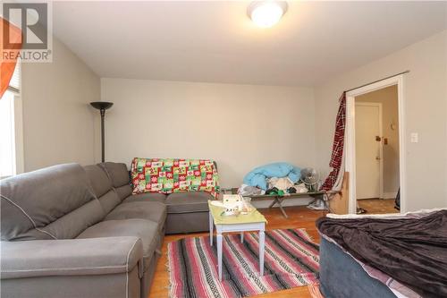 110 King, Sudbury, ON - Indoor Photo Showing Living Room