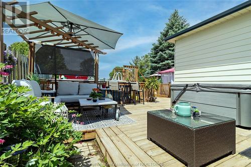 15 Storey Crescent, Chatham, ON - Outdoor With Deck Patio Veranda With Exterior