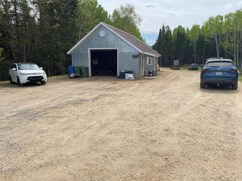 Garage - 495A  - 495B Rg St-Charles, La Malbaie, QC - Outdoor