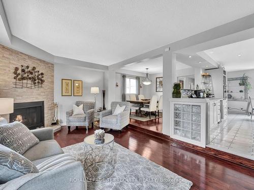 3143 Valcourt Cres, Mississauga, ON - Indoor Photo Showing Living Room With Fireplace