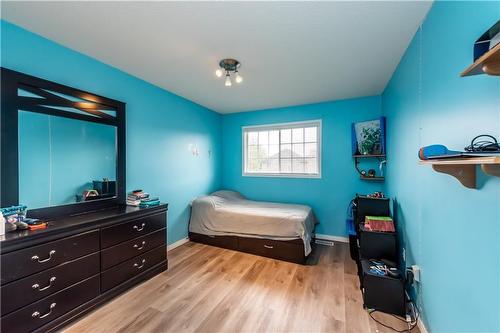 436 Jacqueline Boulevard, Hamilton, ON - Indoor Photo Showing Bedroom