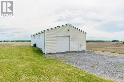 18990 18 County Road, Martintown, ON - Outdoor