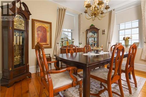 18990 18 County Road, Martintown, ON - Indoor Photo Showing Dining Room