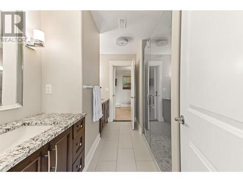 1304 Pinot Noir Drive Lot# 23, West Kelowna, BC - Indoor Photo Showing Bathroom